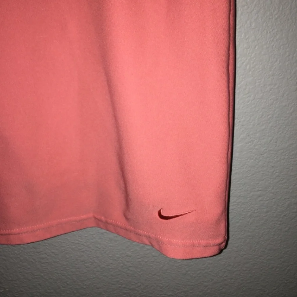 🍄3/$20 SzM Nike Pink Coral Athletic Skort